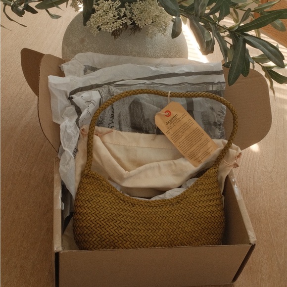 Dragon Diffusion Handbags - Dragon Diffusion Nova Bag - Bamboo Green